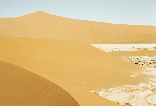 Légende inconnue. Désert du Namib, Namibie. 2004