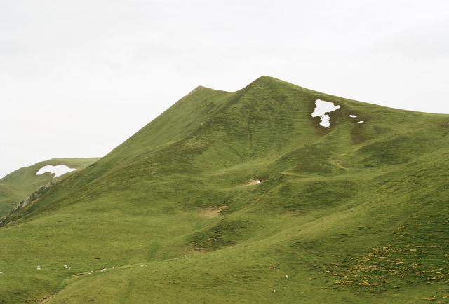 Environs de Clermont-Ferrand, Auvergne-Rhône-Alpes. 2013