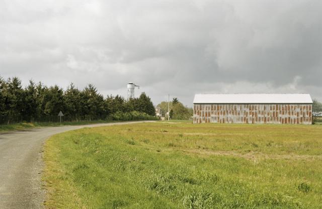 Mer, Loir-et-Cher. Centre-Val de Loire. 2001